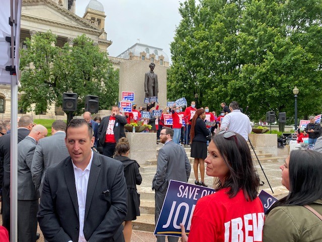 Sen. Mike Hastings (IL-19 ) visiting with constituent. Hastings in the Majority Whip and a co-sponsor of Climate Jobs Illinois legislation.