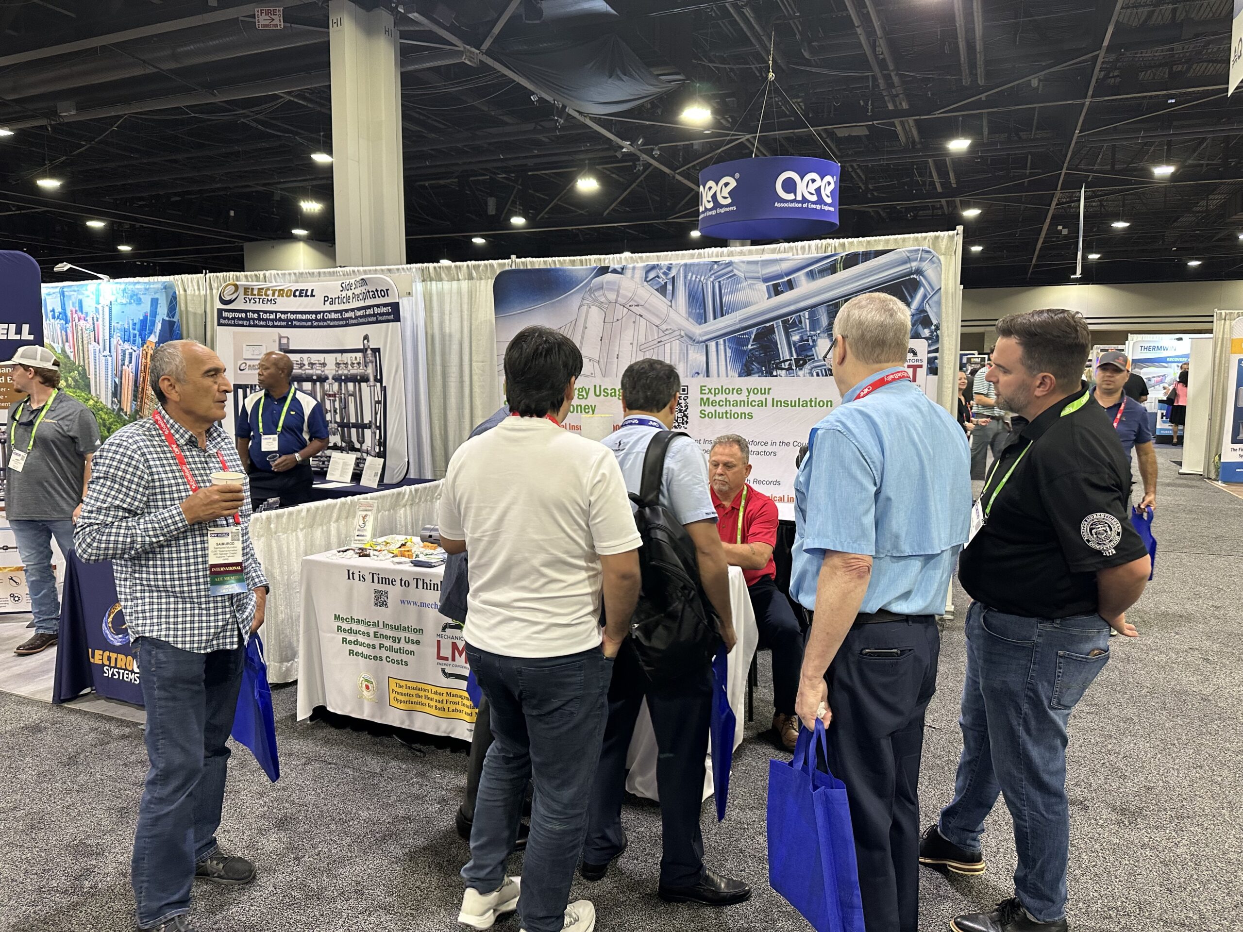 Mechanical Insulators LMCT | AEE World 2025 | Conference Attendees At The LMCT Booth